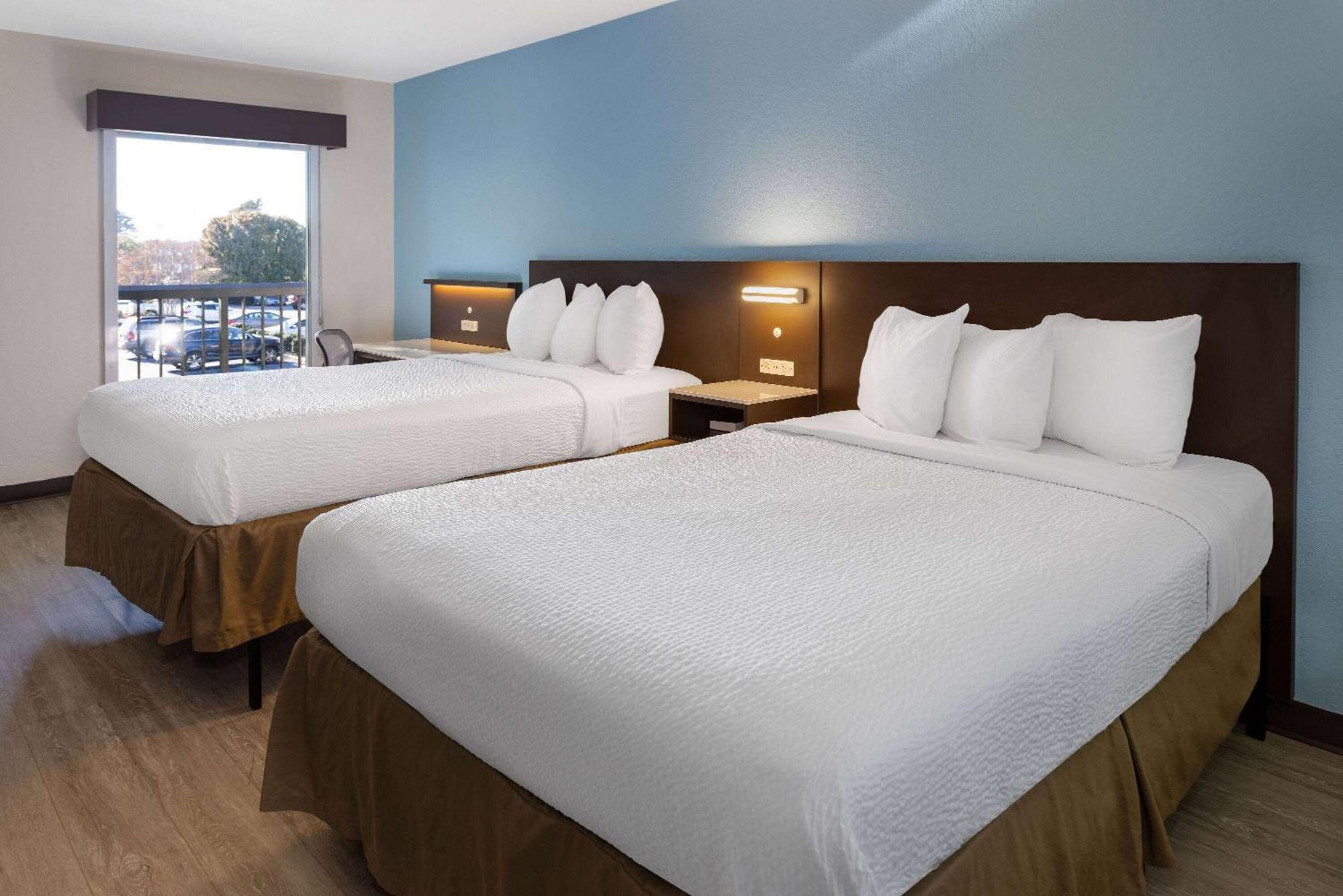 Baymont By Wyndham Camp Lejeune Jacksonville Ngoại thất bức ảnh